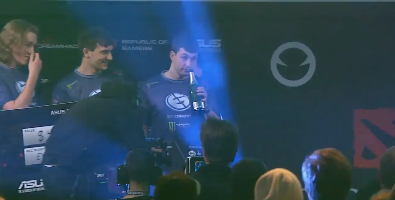Источник: YouTube-канал DreamHack