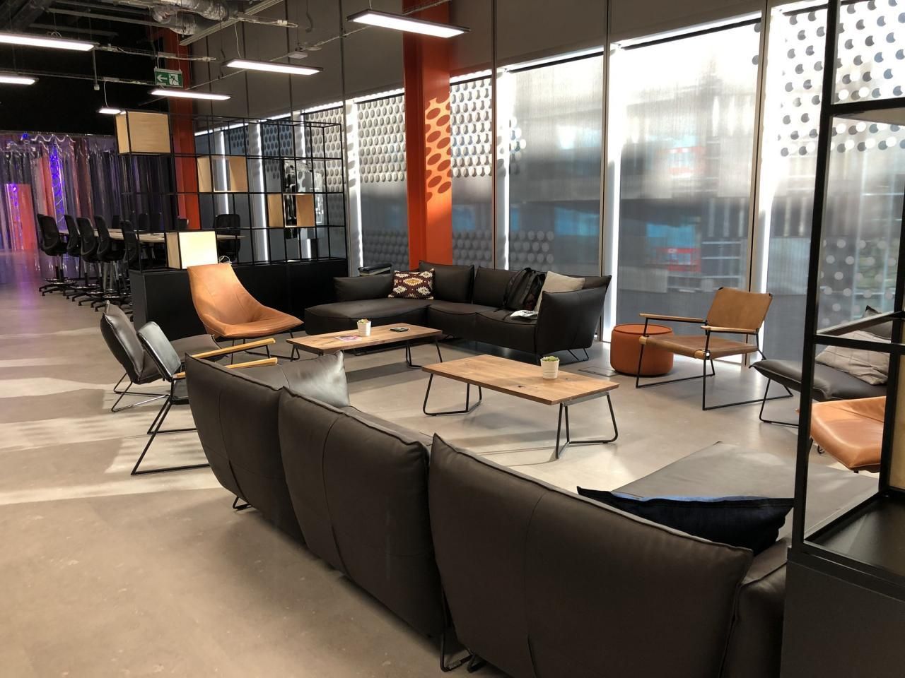 Еще несколько фотографий кафедры киберспорта.