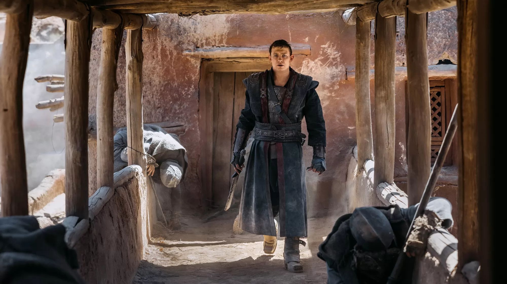 Кадр из сериала «Трудно быть богом»
