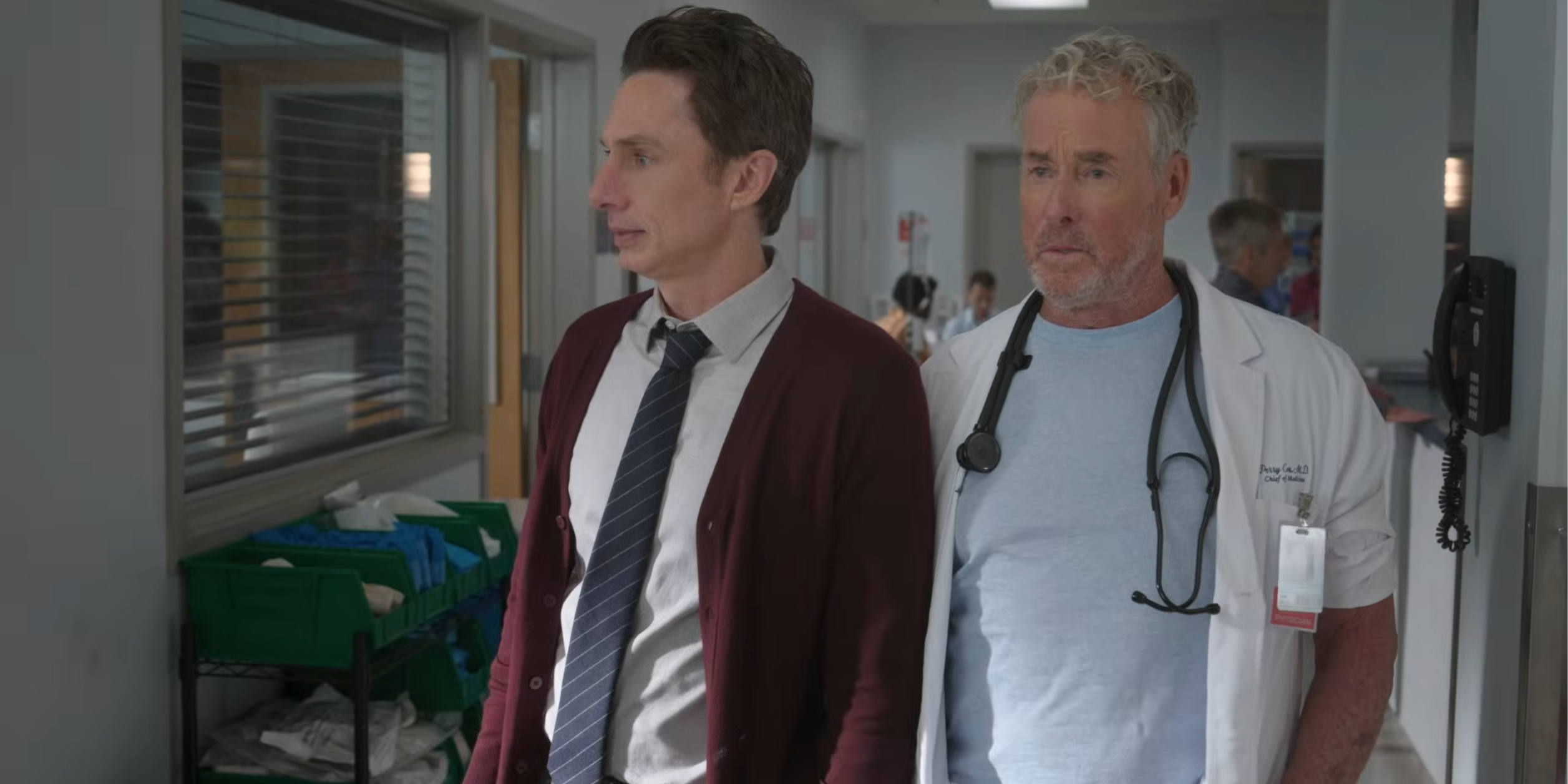 Джей Ди, Тёрк, Эллиот и доктор Кокс сталкиваются с новым поколением стажёров в трейлере продолжения «Клиники»