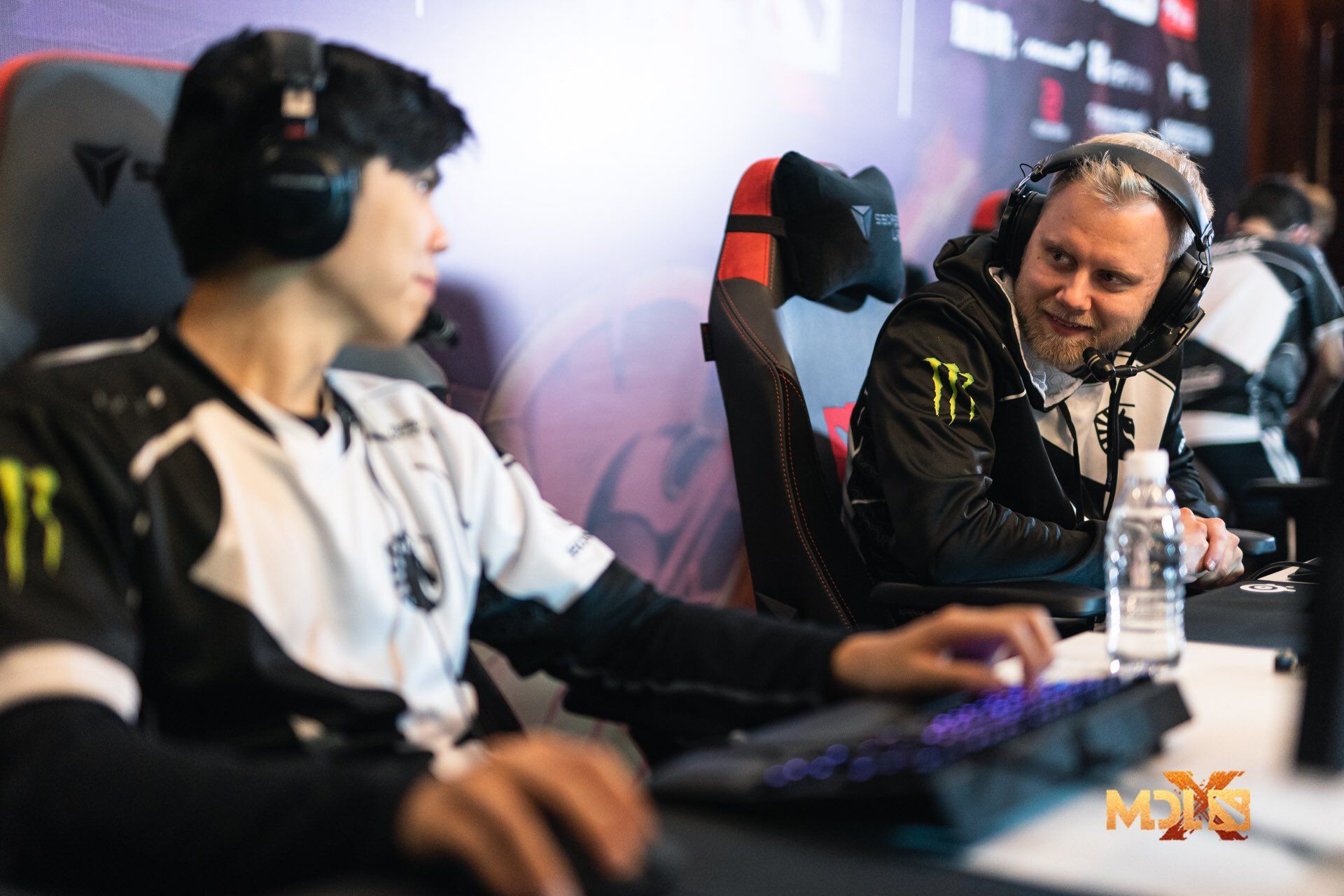 Taiga и Boxi | Фото: twitter.com/MarsMedia