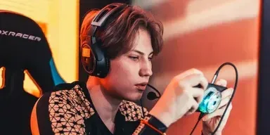 CYBERHERO проиграла VozWooden на WINLINE EPIC Standoff 2 PawPaw Major