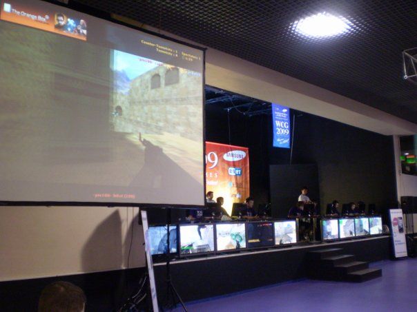 Что значит «отсвечивает»?