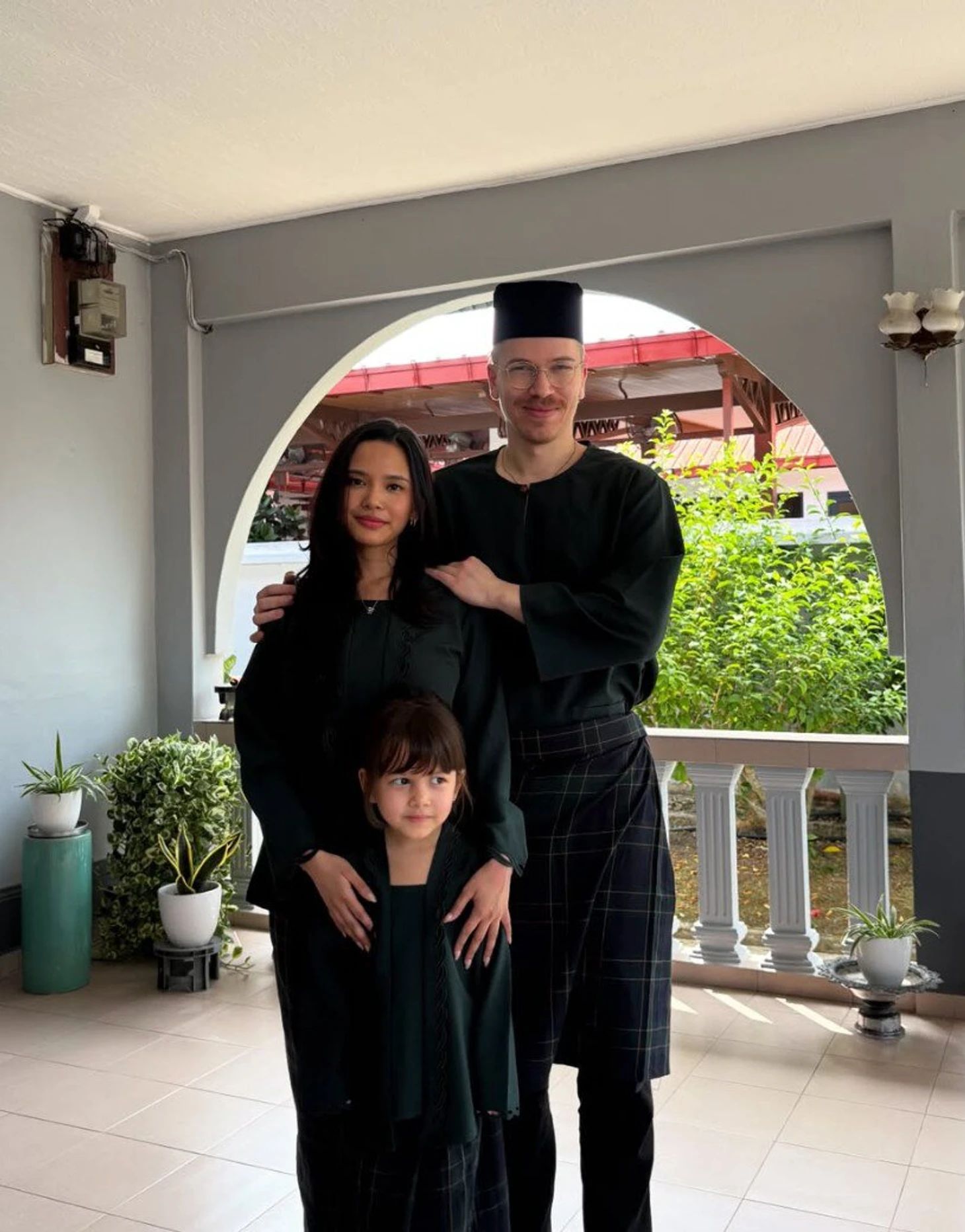 Топиас Topson Таавитсайнен, Мавар Реми Таавитсайнен, Риина Азалея Таавитсайнен. Источник: социальные сети