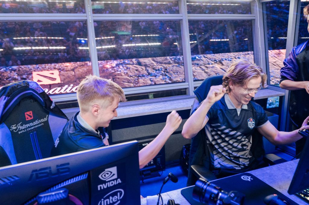 N0tail и Topson | Источник: twitter @dota2ti