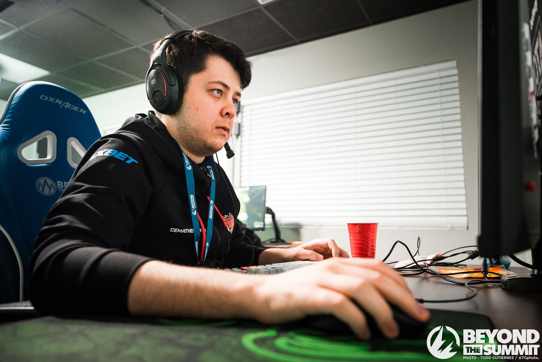 Семен CeMaTheSlayeR Кривуля.
Источник: Beyond The Summit