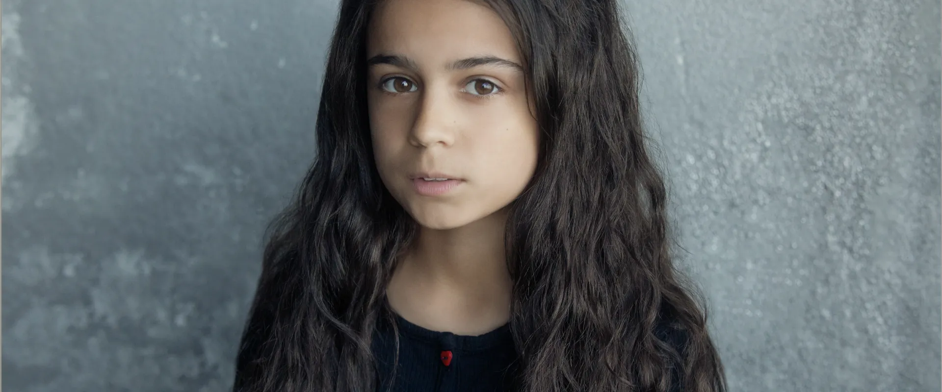 Фото: Арабелла Стэнтон — исполнительница роли Гермионы Грейнджер в новом сериале по «Гарри Поттеру» от HBO. Источник фото: olivia-bell.co.uk