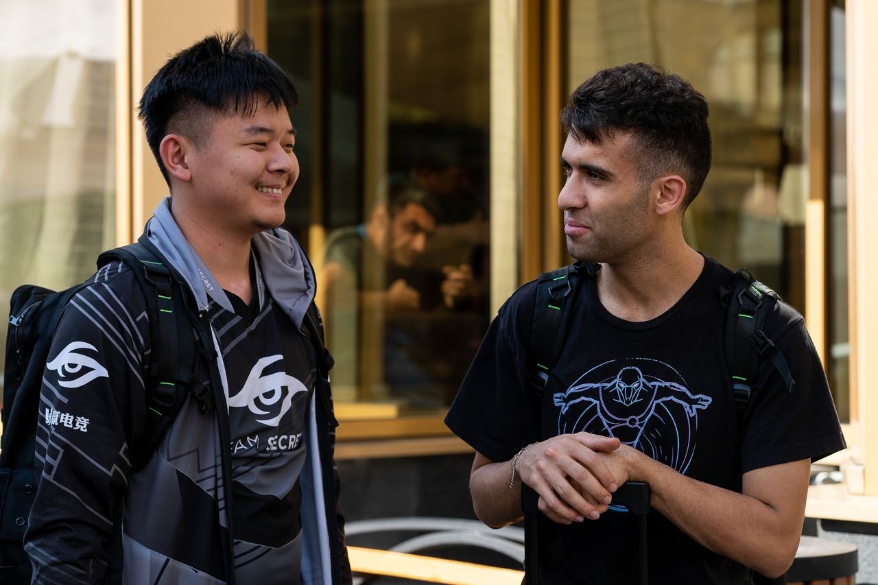 MidOne и YapzOr из Team Secret | Фото: EPICENTER