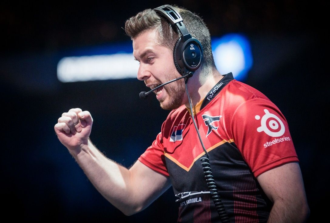 Янко YNk Паунович