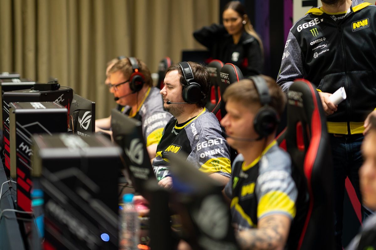 NAVI в матче с Heroic | Фото: media.epicenter.gg