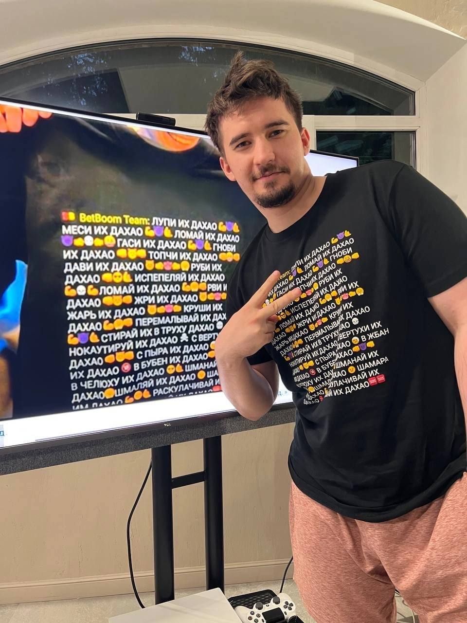 Прекрасное и стильное решение для похода на деловую встречу