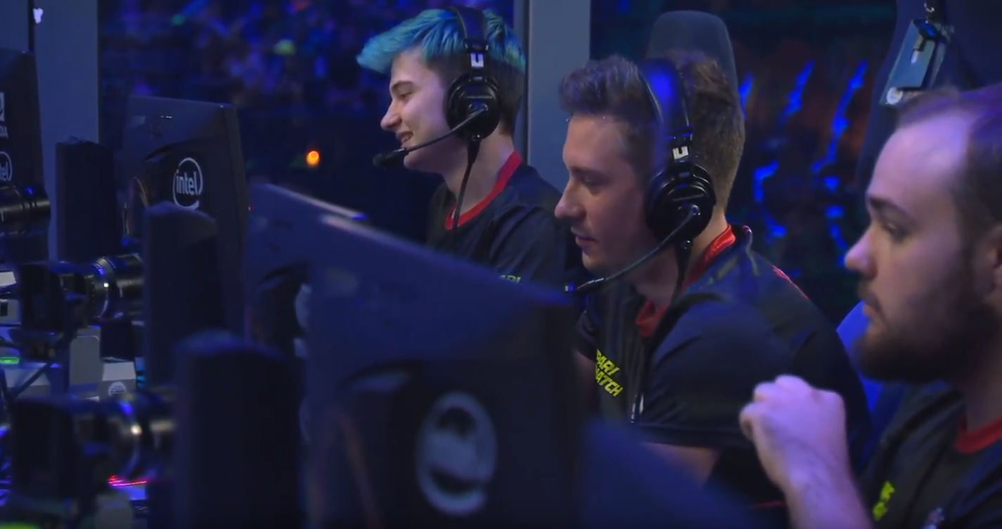 Virtus.pro в кабинке перед матчем на вылет на TI. Источник: Virtus.pro