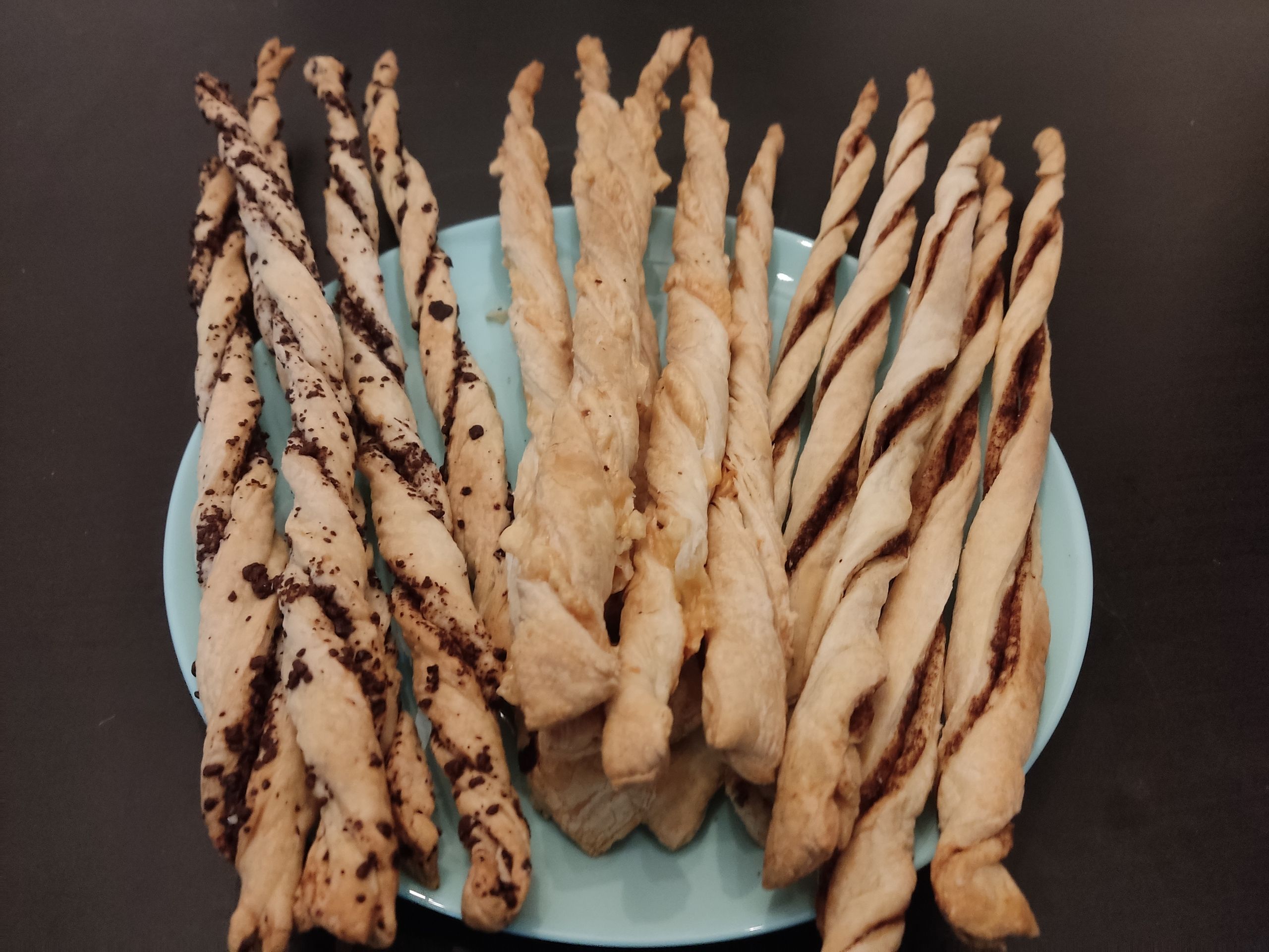 Я не определился с фаворитом. Возможно, потому, что начинка у всех слишком простая.