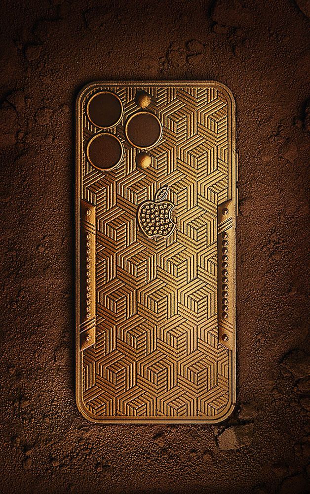 Шоколадный iPhone 15 Pro Max за ₽180 тыс. | Источник: Caviar