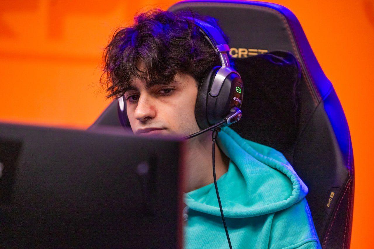 Источник: FISSURE