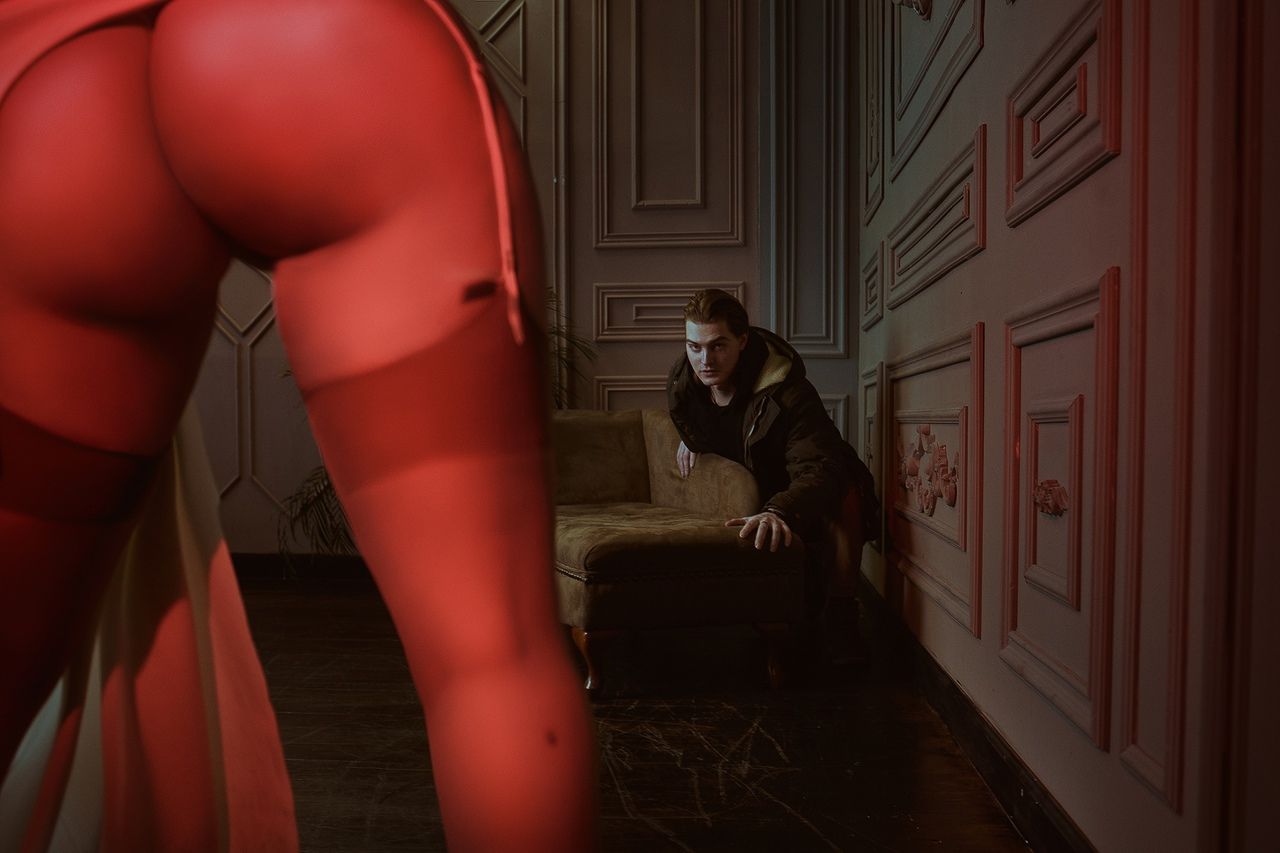 Сногсшибательный косплей на Леди Димитреску