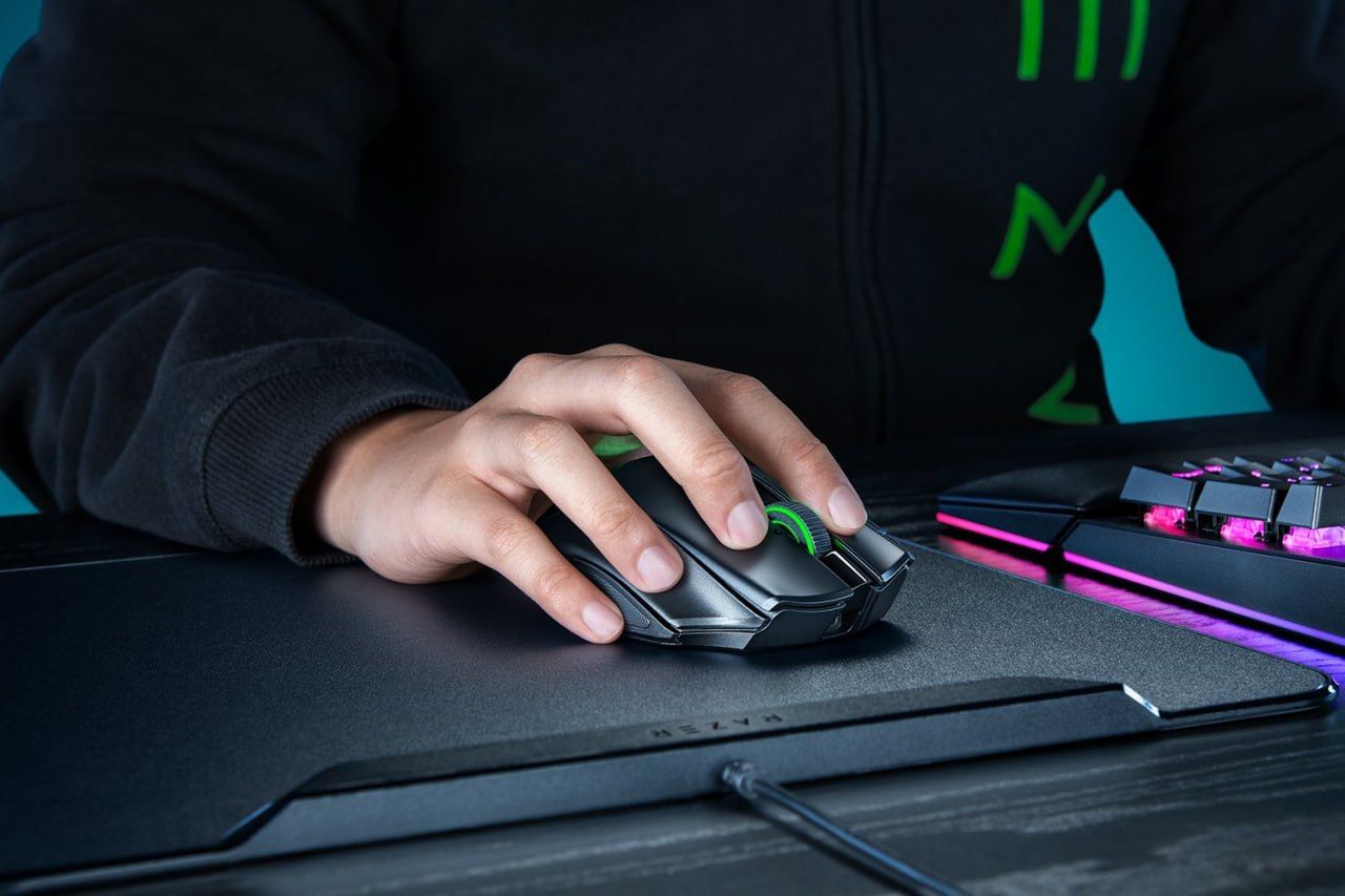 Naga V3 Pro. Источник: Razer