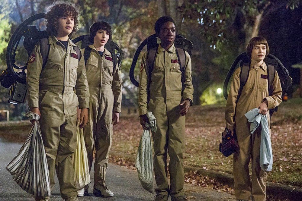 Кадр из сериала «Очень странные дела»