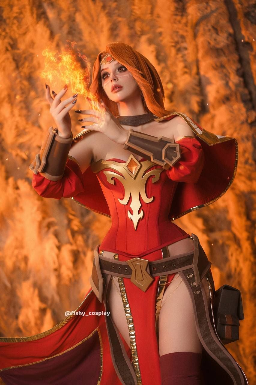 Косплей на Lina из Dota 2. Косплеер: Дарья Fishy Кравец. Источник: vk.com/fishycosplay
