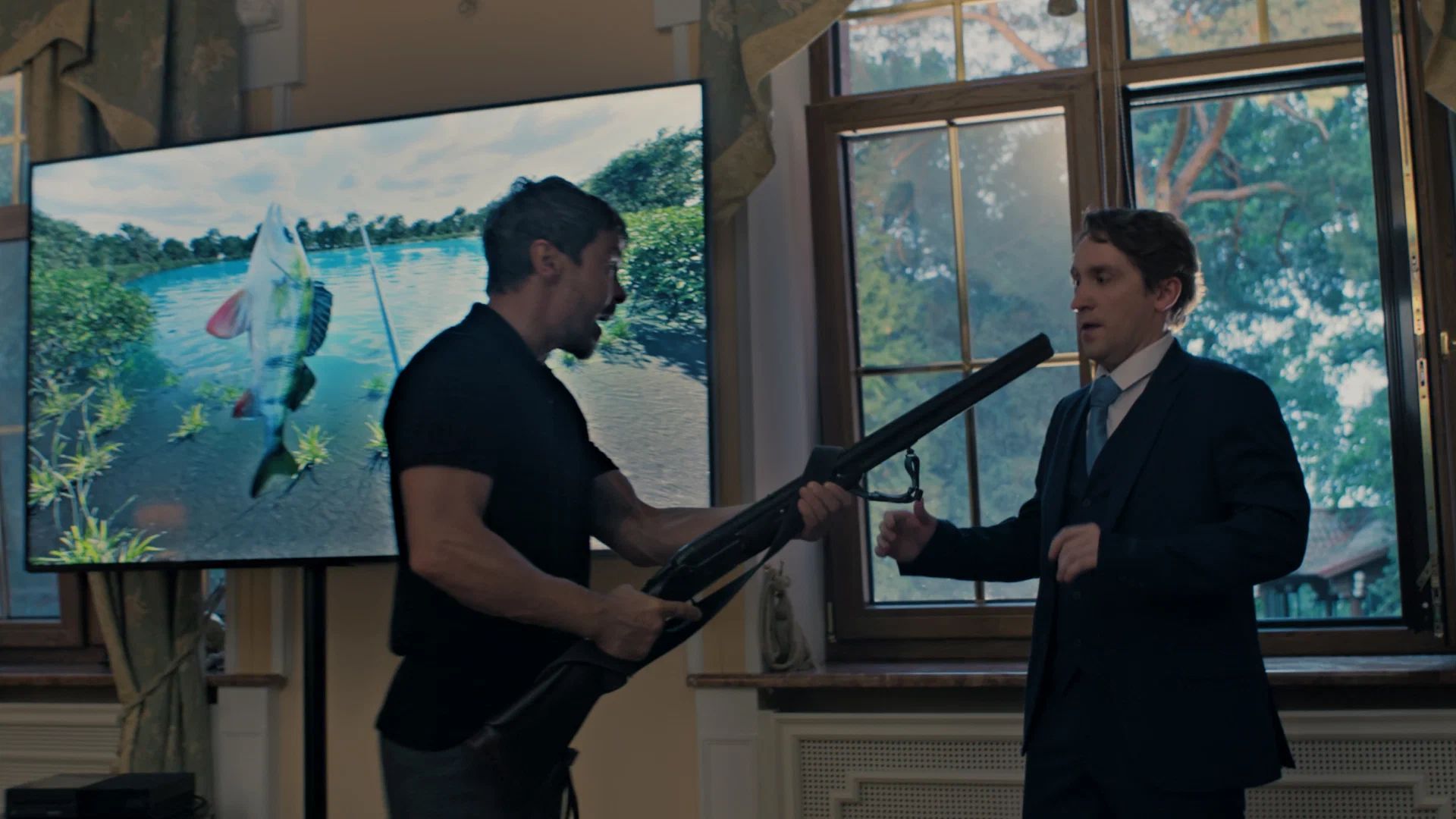 Этот кадр из будущего эпизода даёт надежду на безумие в стиле «Мальчишника в Вегасе», но полсериала прошло, а безумия всё нет | Источник изображения: «Кинопоиск» и ТНТ