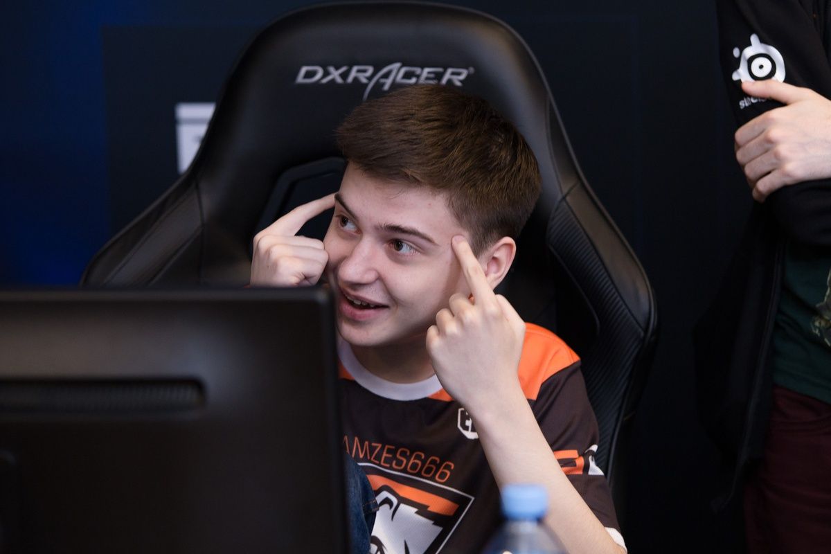 Роман Кушнарёв