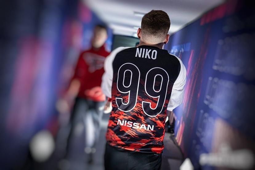 Фото: инстаграм NiKo / @csgoniko