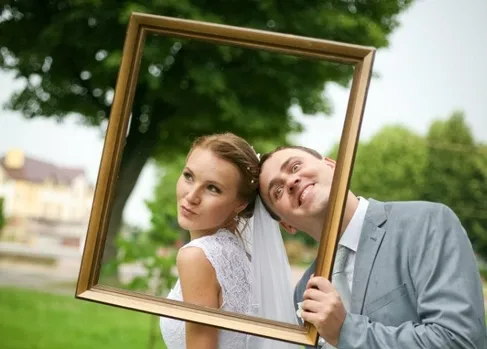 Молодожёны