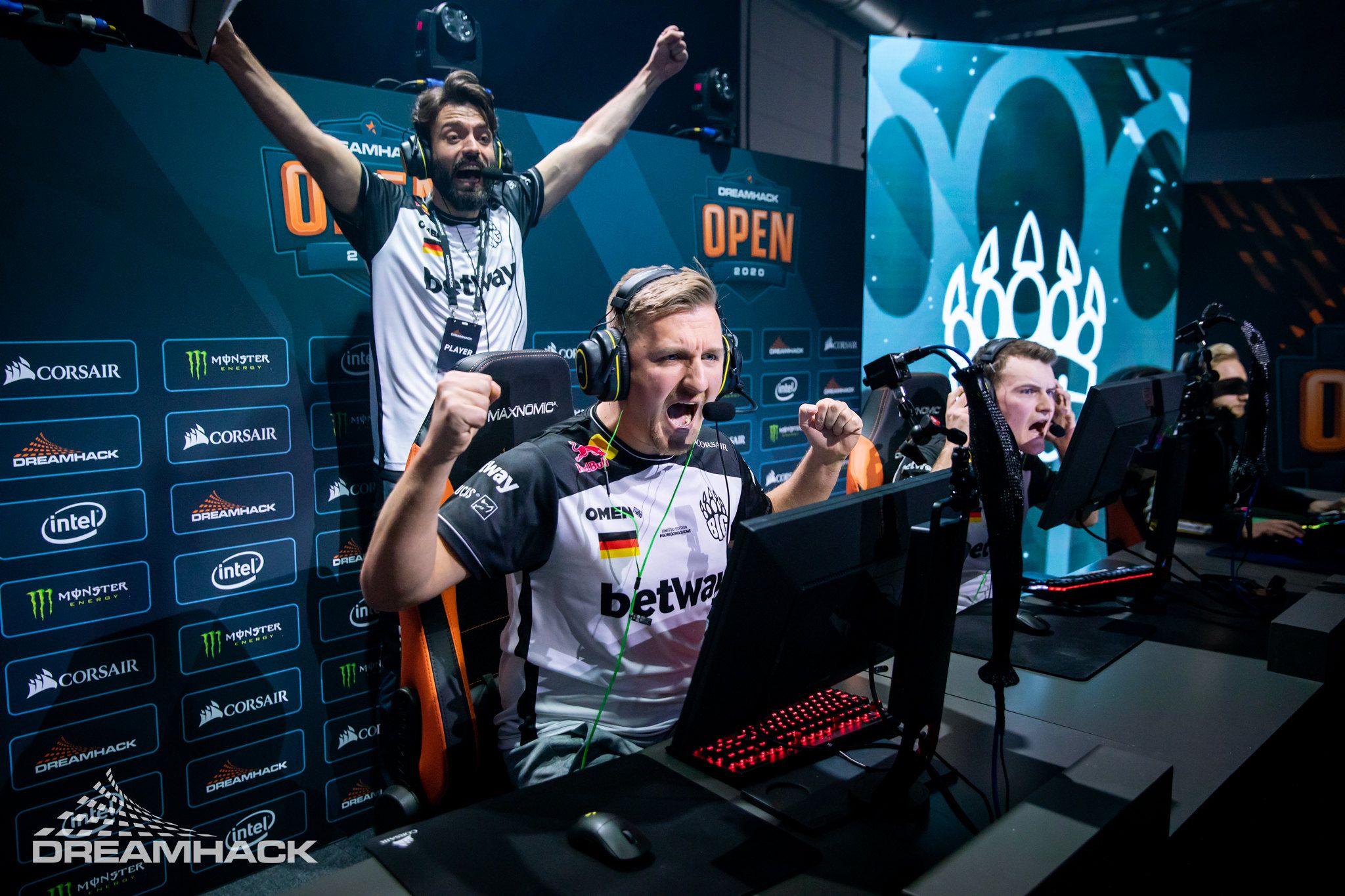 Источник: DreamHack