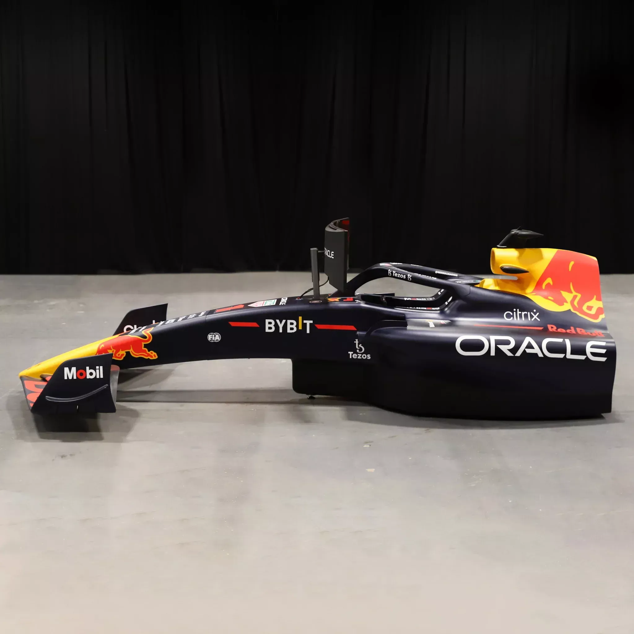 Гоночный симулятор от Red Bull | Источник: Carscoops