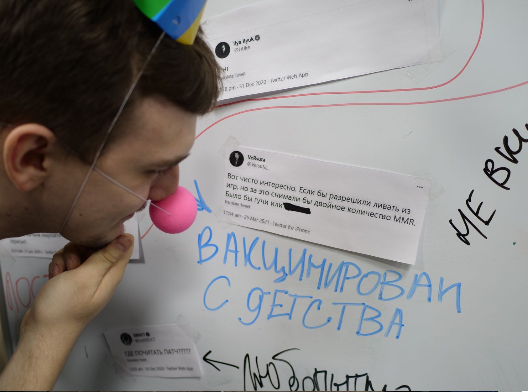 И он действительно считает себя журналистом?