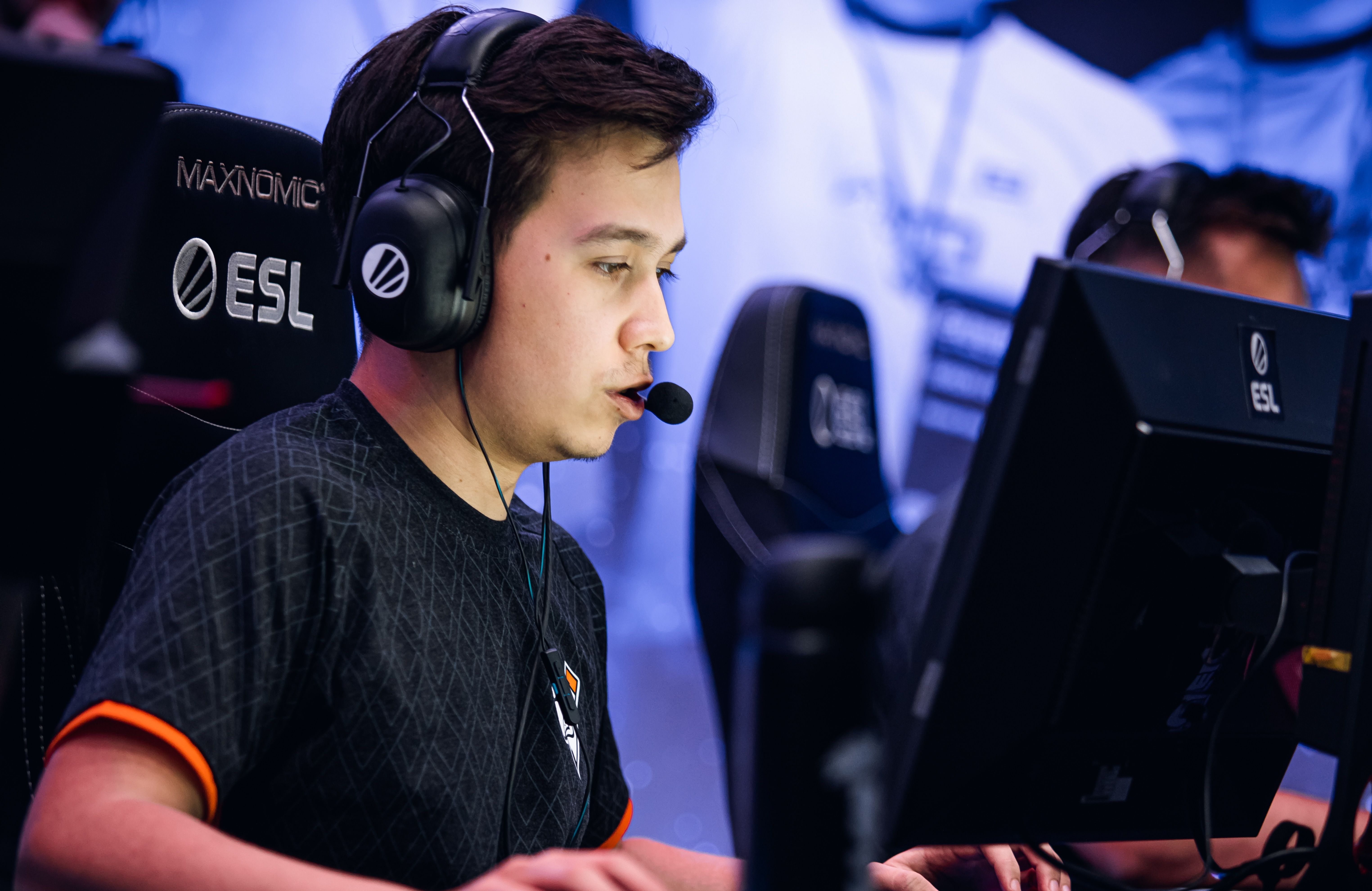 Ушедший из состава buster