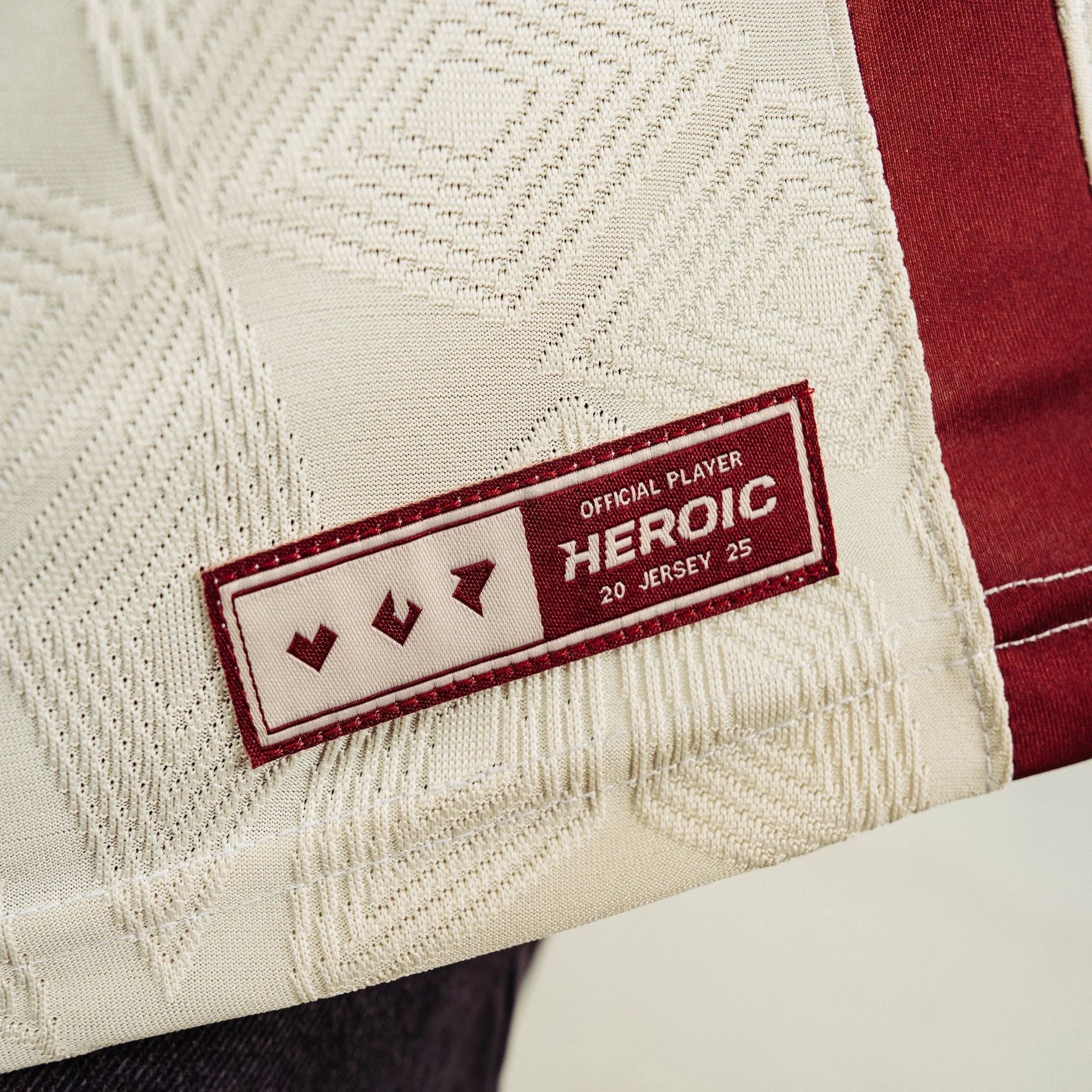 Новая форма Heroic | Источник: shop.heroic.gg
