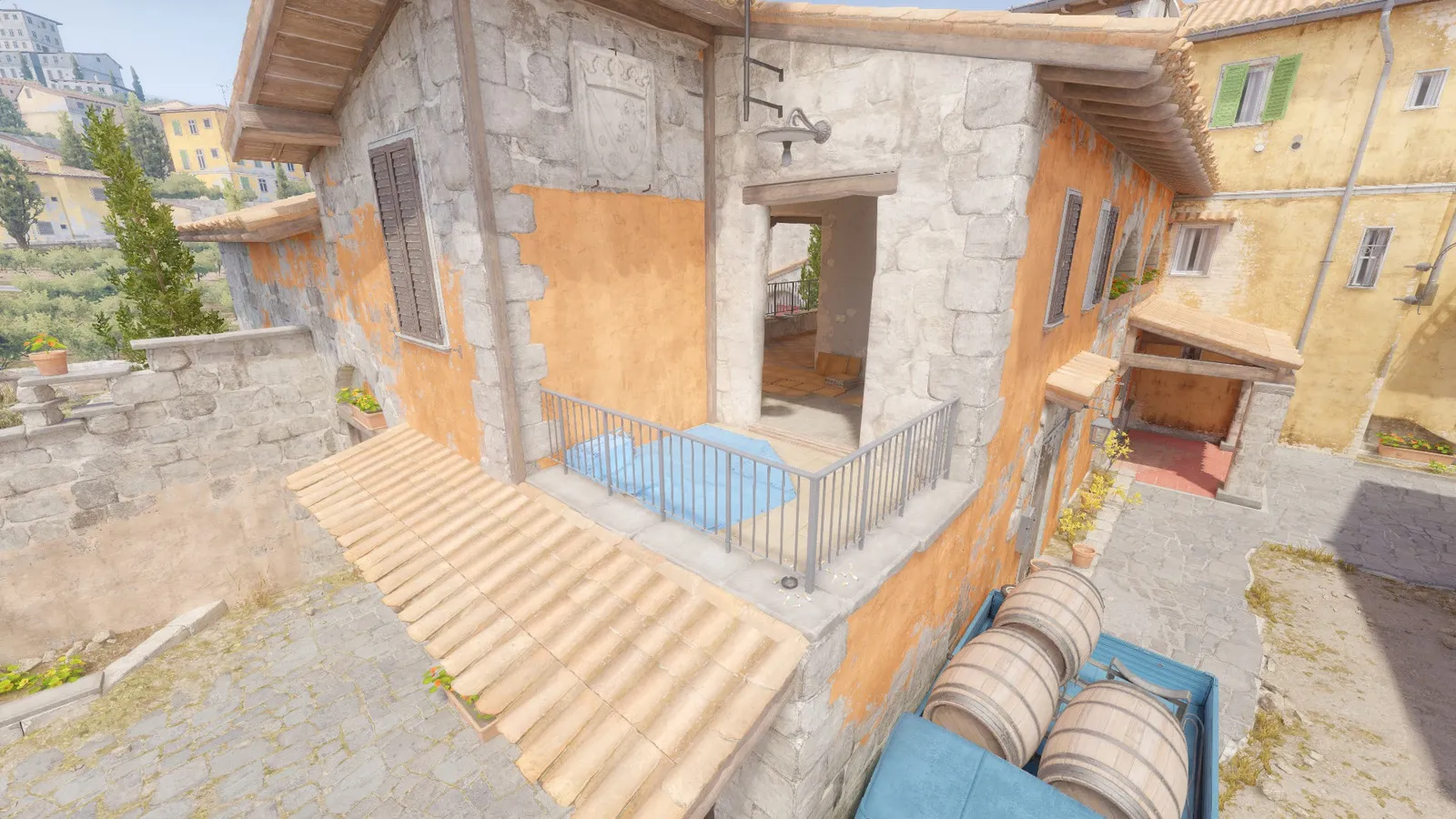 Старая версия балкона на Inferno | Источник: клиент CS2