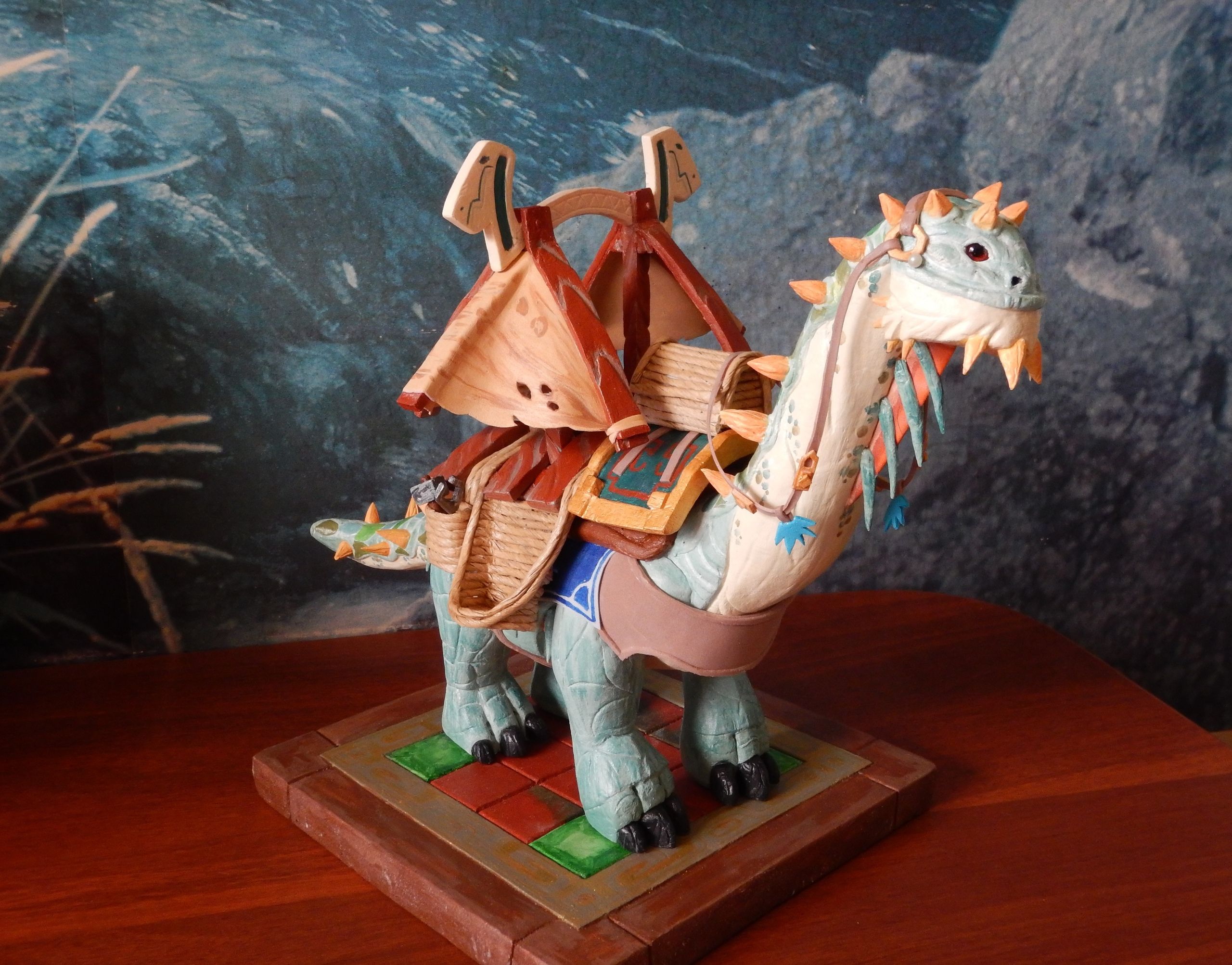 Статуэтка «Могучий вьючный брутозавр». Мастер: Наталья Варламова. Источник: vk.com/asunpaladin