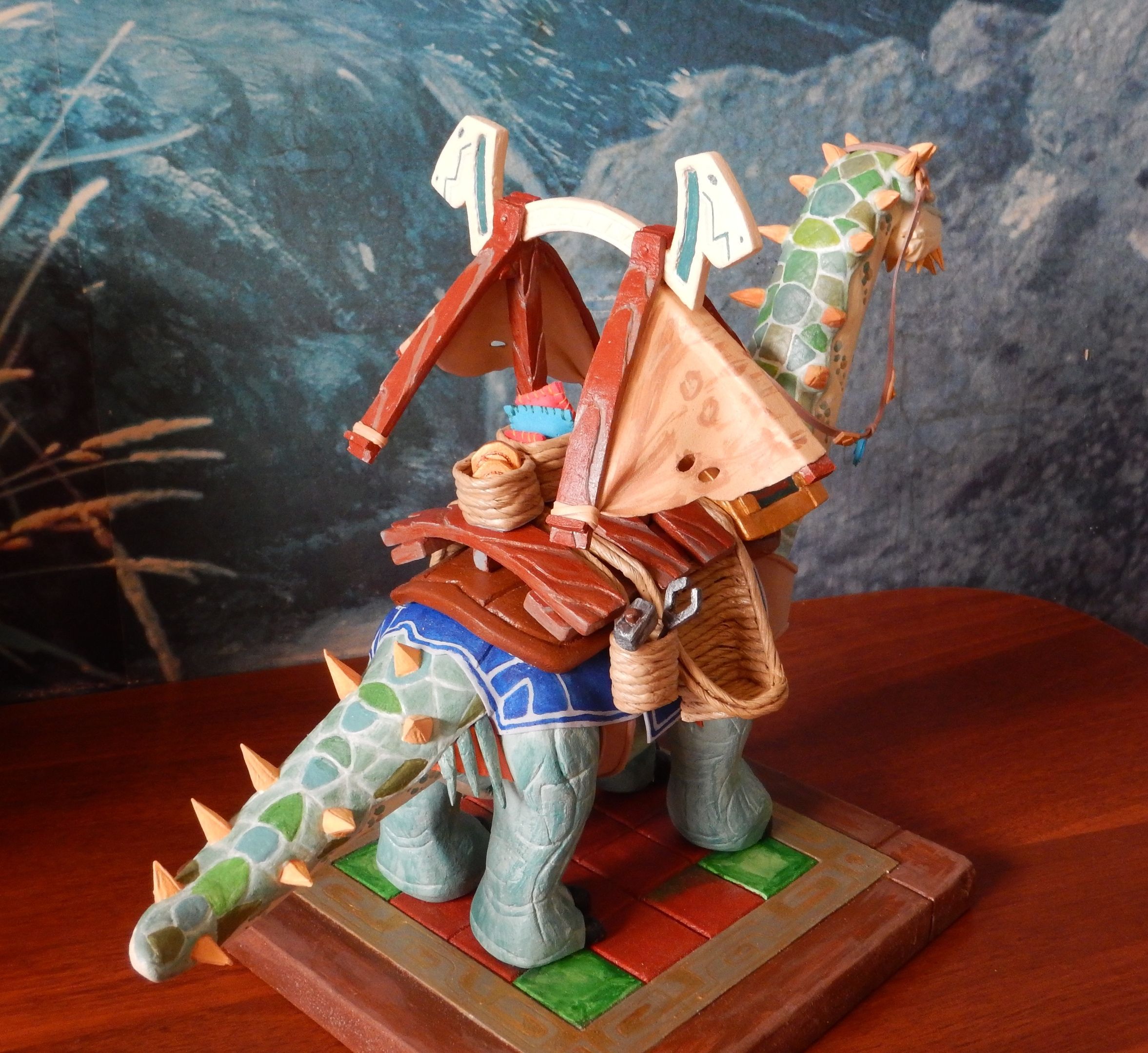 Статуэтка «Могучий вьючный брутозавр». Мастер: Наталья Варламова. Источник: vk.com/asunpaladin