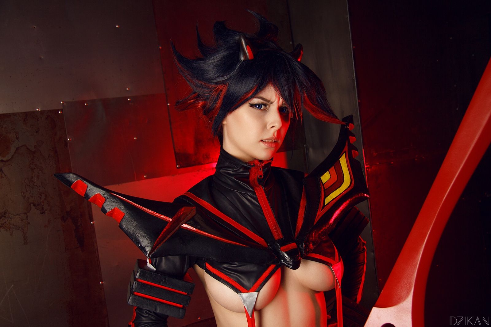 Косплей на Рюко Матой из аниме-сериала Kill la Kill. Косплеер: Helly Valentine. Источник: vk.com/hellyvalentine_cosplay