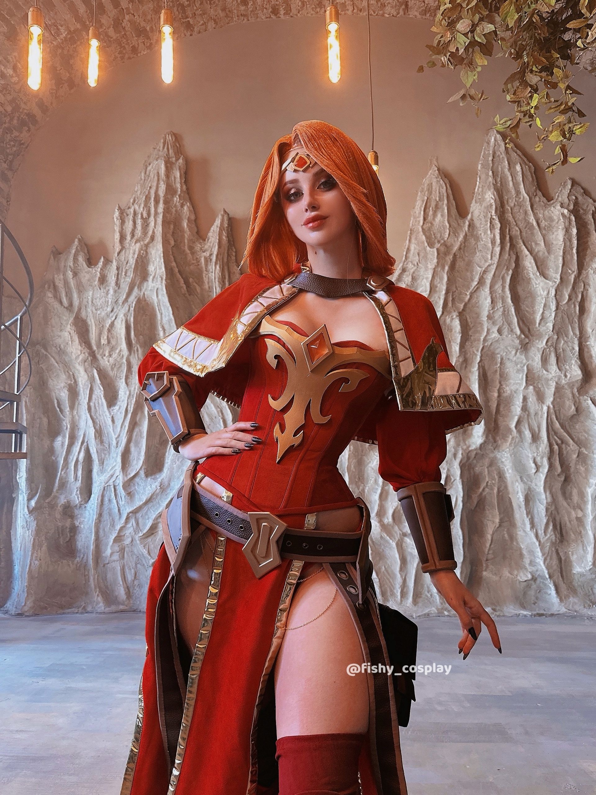 Косплей на Lina из Dota 2. Косплеер: Дарья Fishy Кравец. Источник: vk.com/fishycosplay