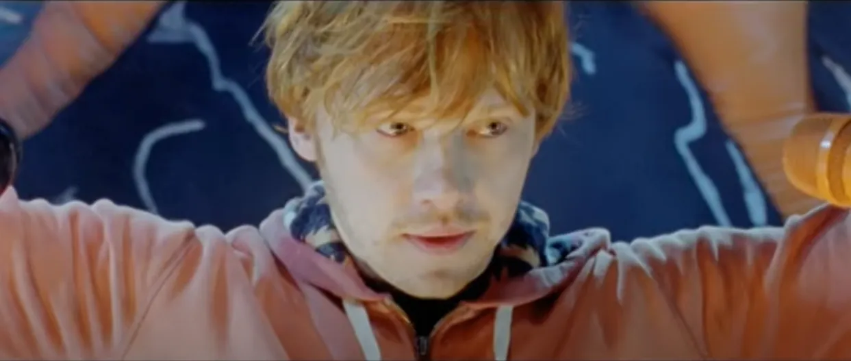 Руперт Гринт в клипе Эда Ширана Lego House