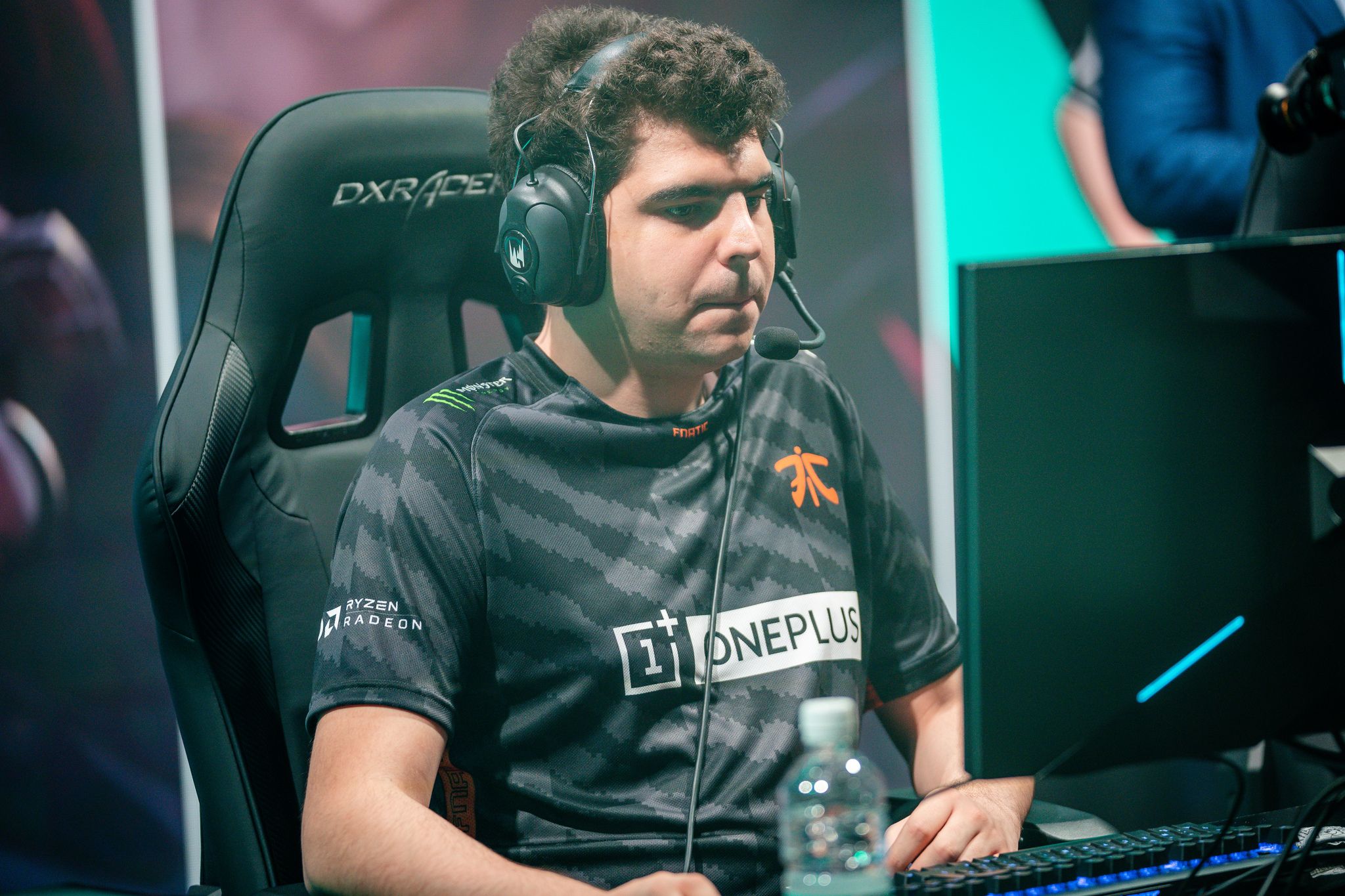 Лицо человека, который керит катку. Фото: LoL Esports