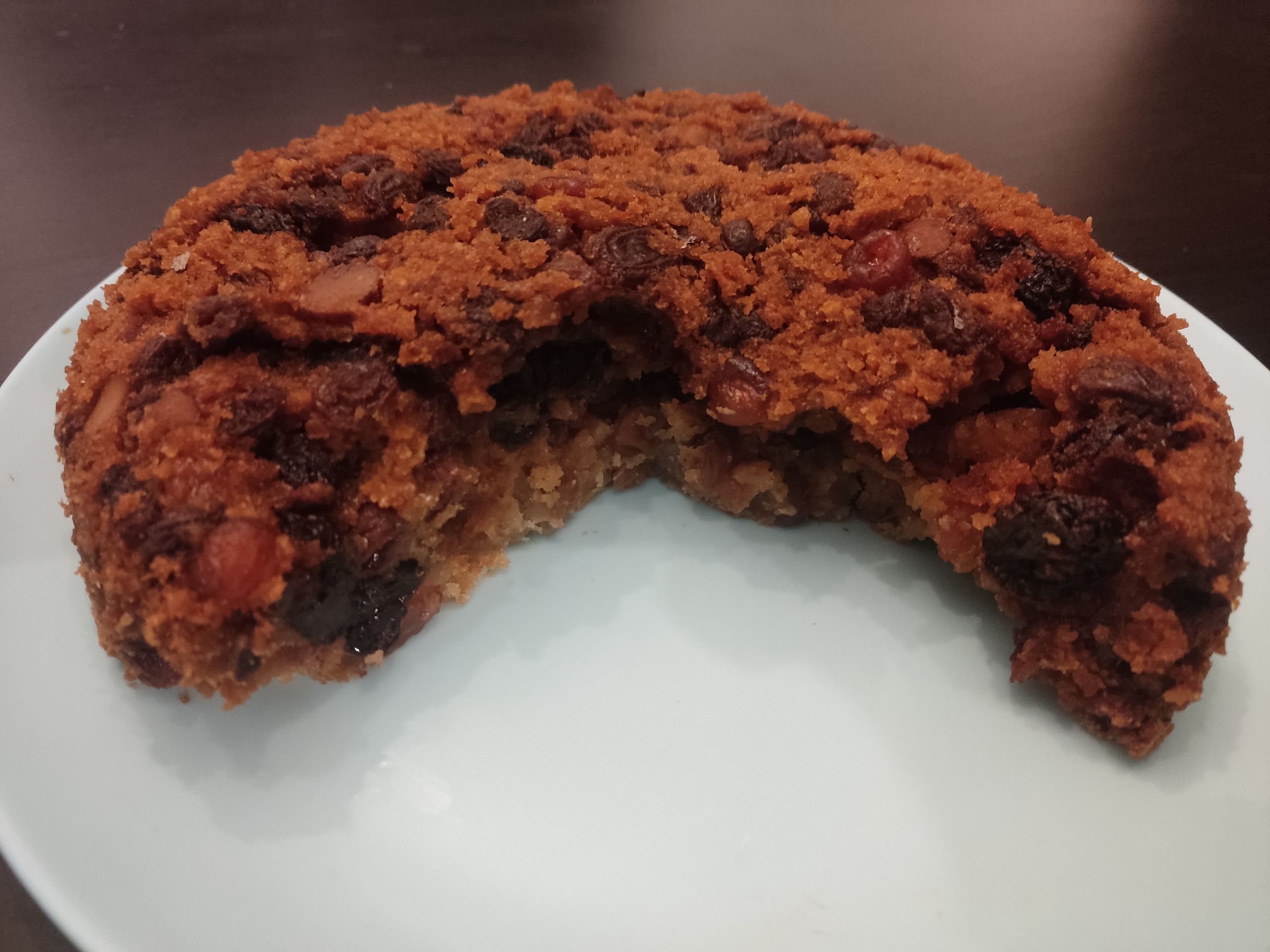 Я не знаю, что хотел показать этим разрезом. И нет, там просто не могло что-то не приготовиться за ВОСЕМЬ ЧАСОВ.