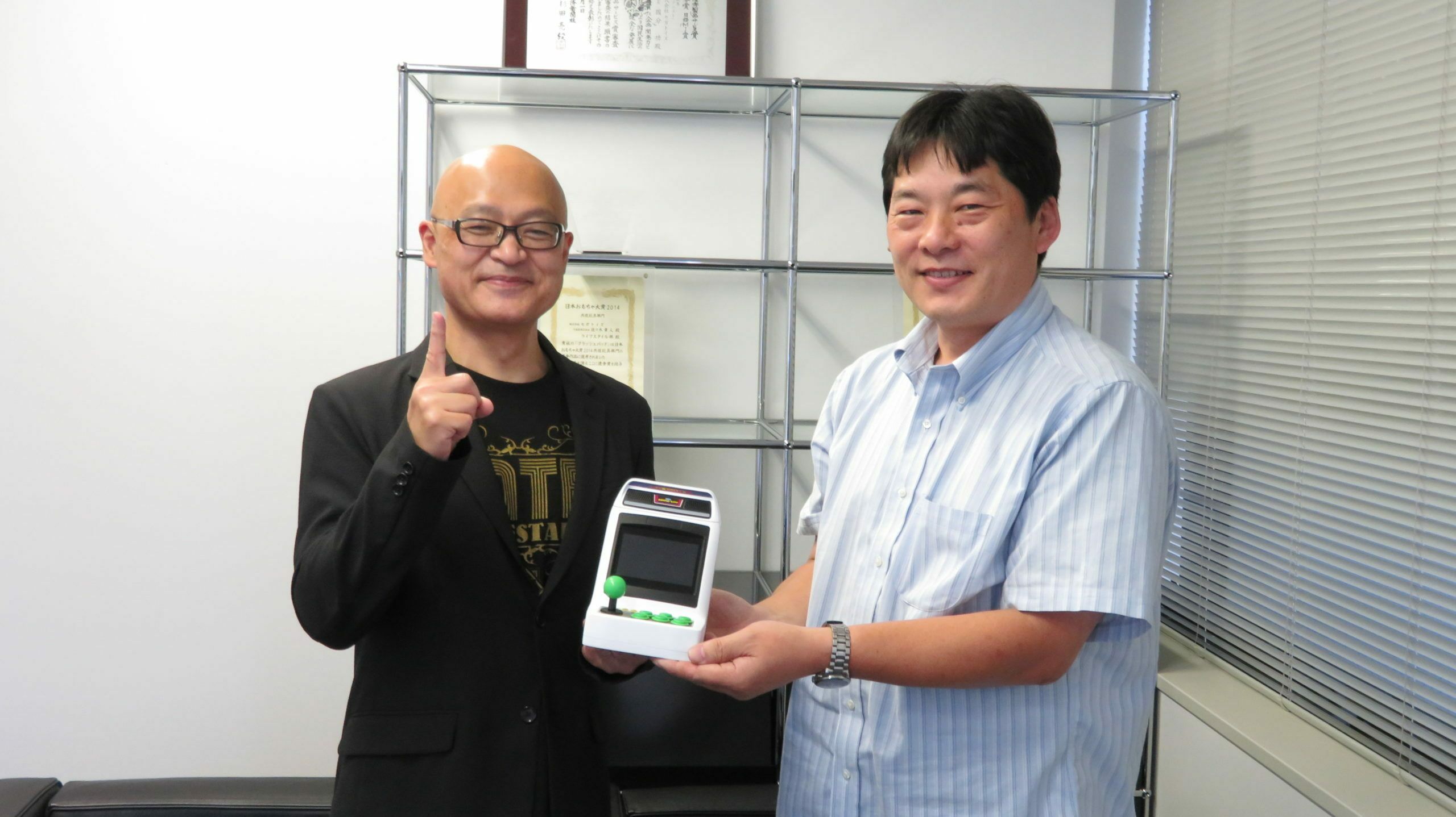 &laquo;Живое&raquo; фото Astro City Mini