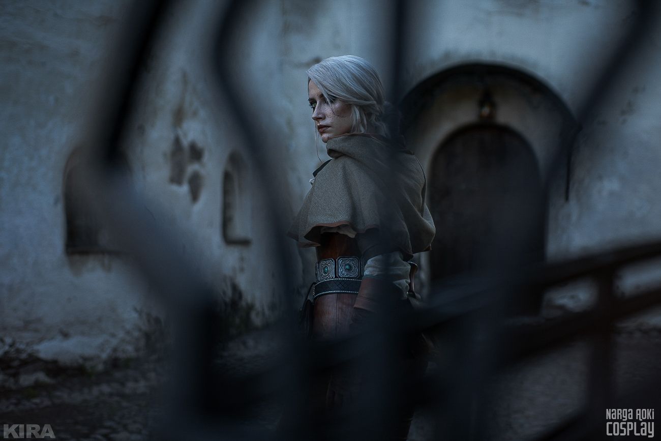 Косплей на Цири из &laquo;Ведьмака&raquo;. Косплеер: Наталья Narga Кочеткова. Фотограф: Кира Митенкова. Источник: vk.com/kmitenkova_photoarts