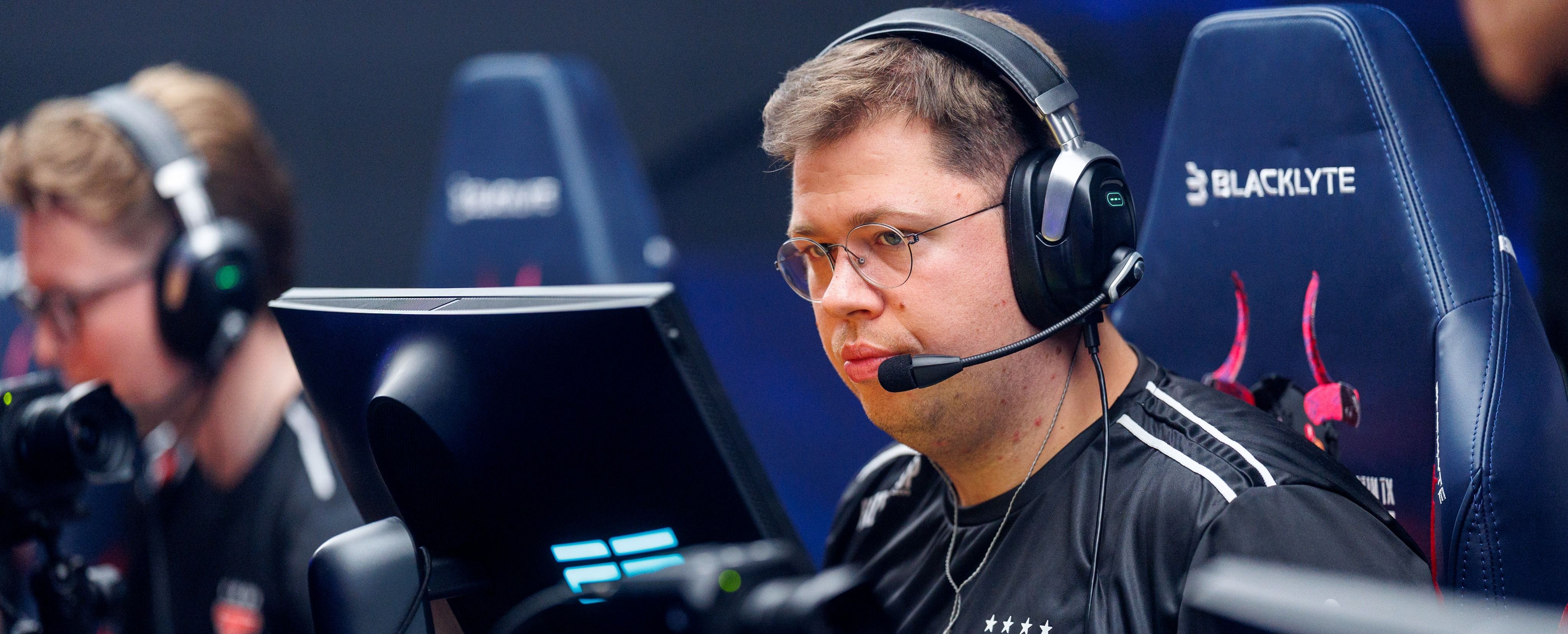 Главные неудачники текущего сезона в CS — эти команды скатились на самое дно