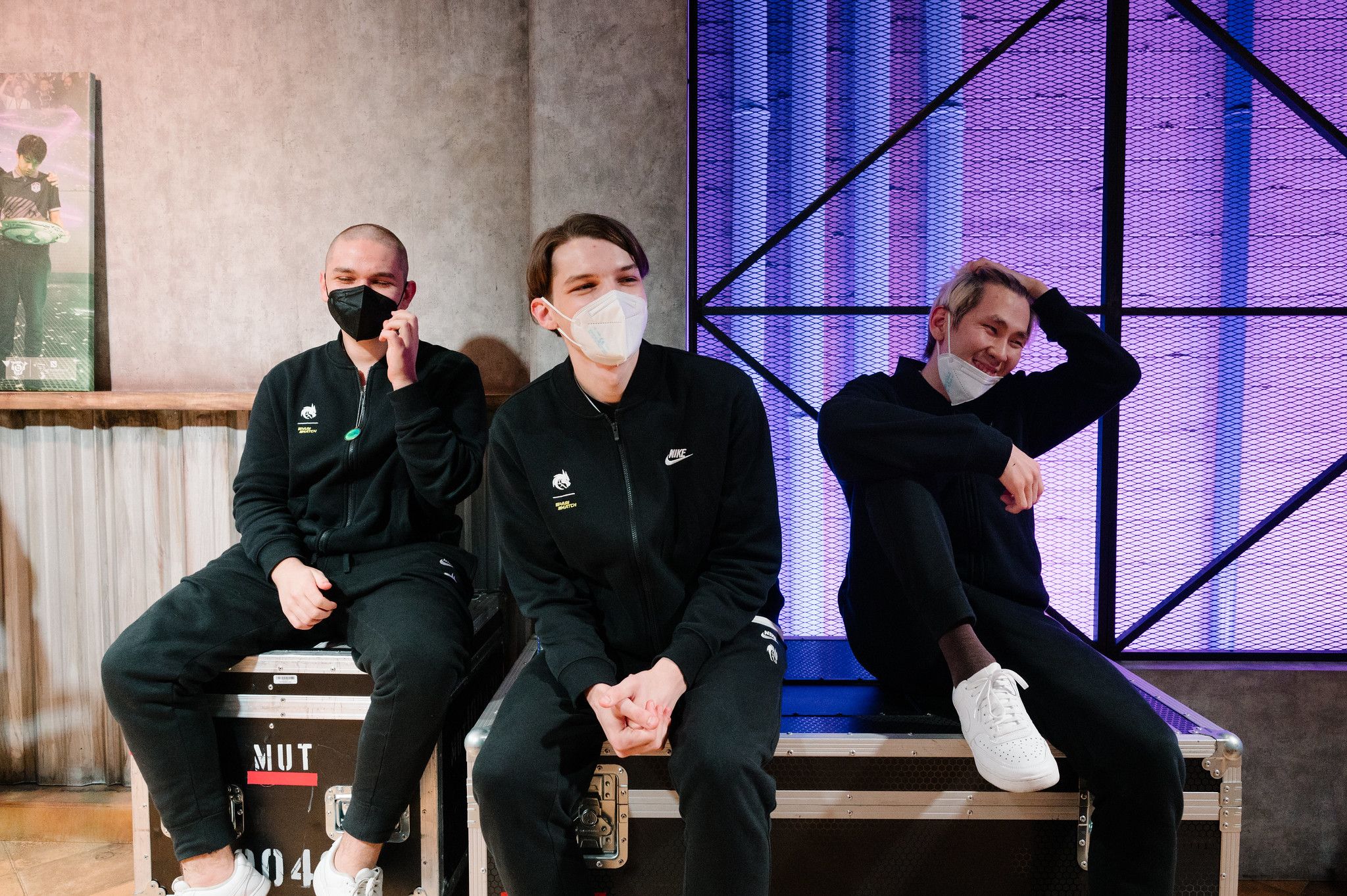 Лучшие игроки и хайлайты 2021 года в Dota 2, CS:GO и Valorant