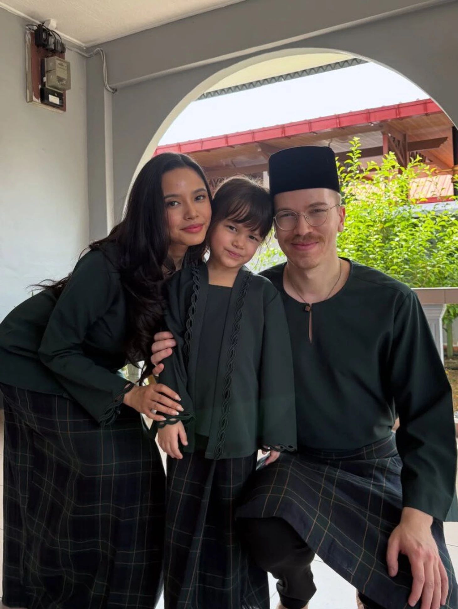 Топиас Topson Таавитсайнен, Мавар Реми Таавитсайнен, Риина Азалея Таавитсайнен. Источник: социальные сети