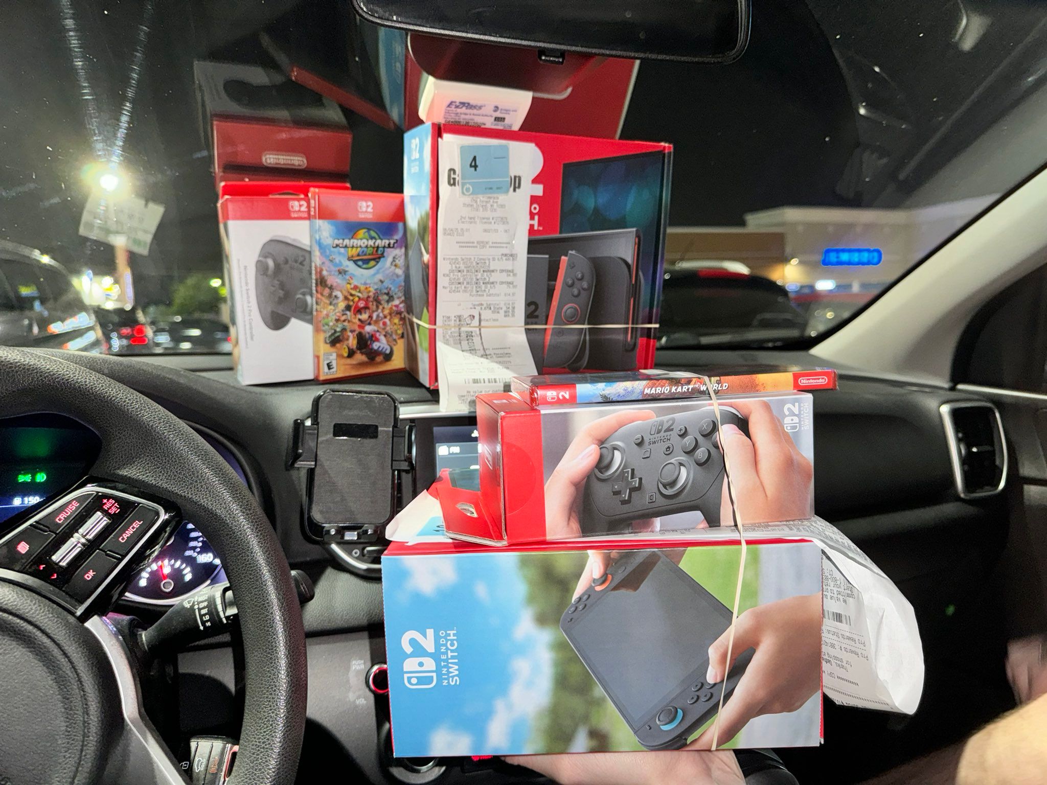Поврежденная Nintendo Switch 2. Источник: x.com/Oadhan