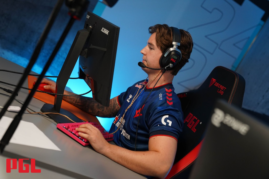 Device | Фото: PGL