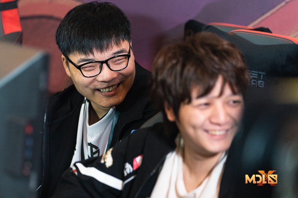 Pyw и Yang | Фото: twitter.com/MarsMedia