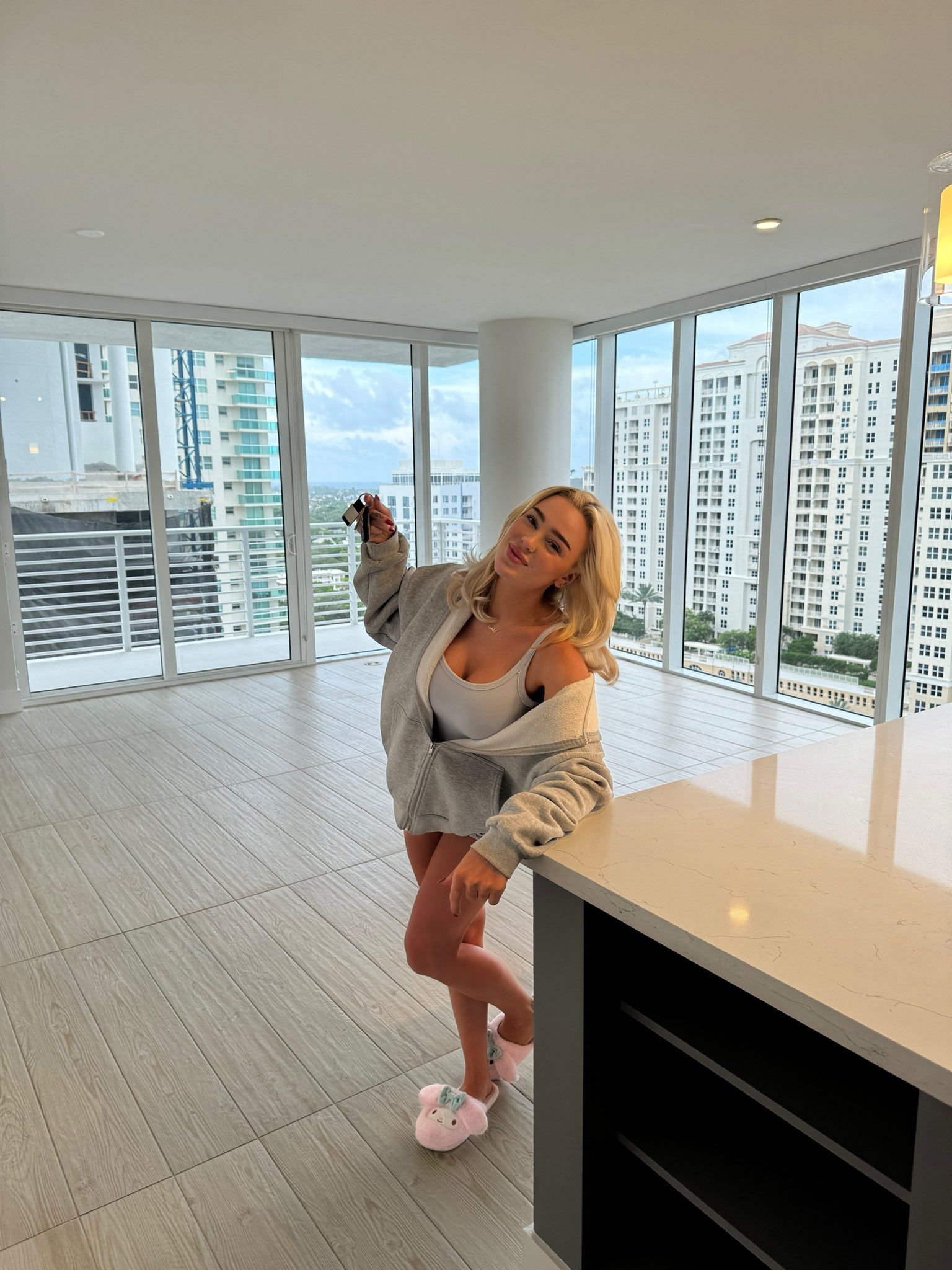 Фото Viperous в публикации с сообщением о подарке