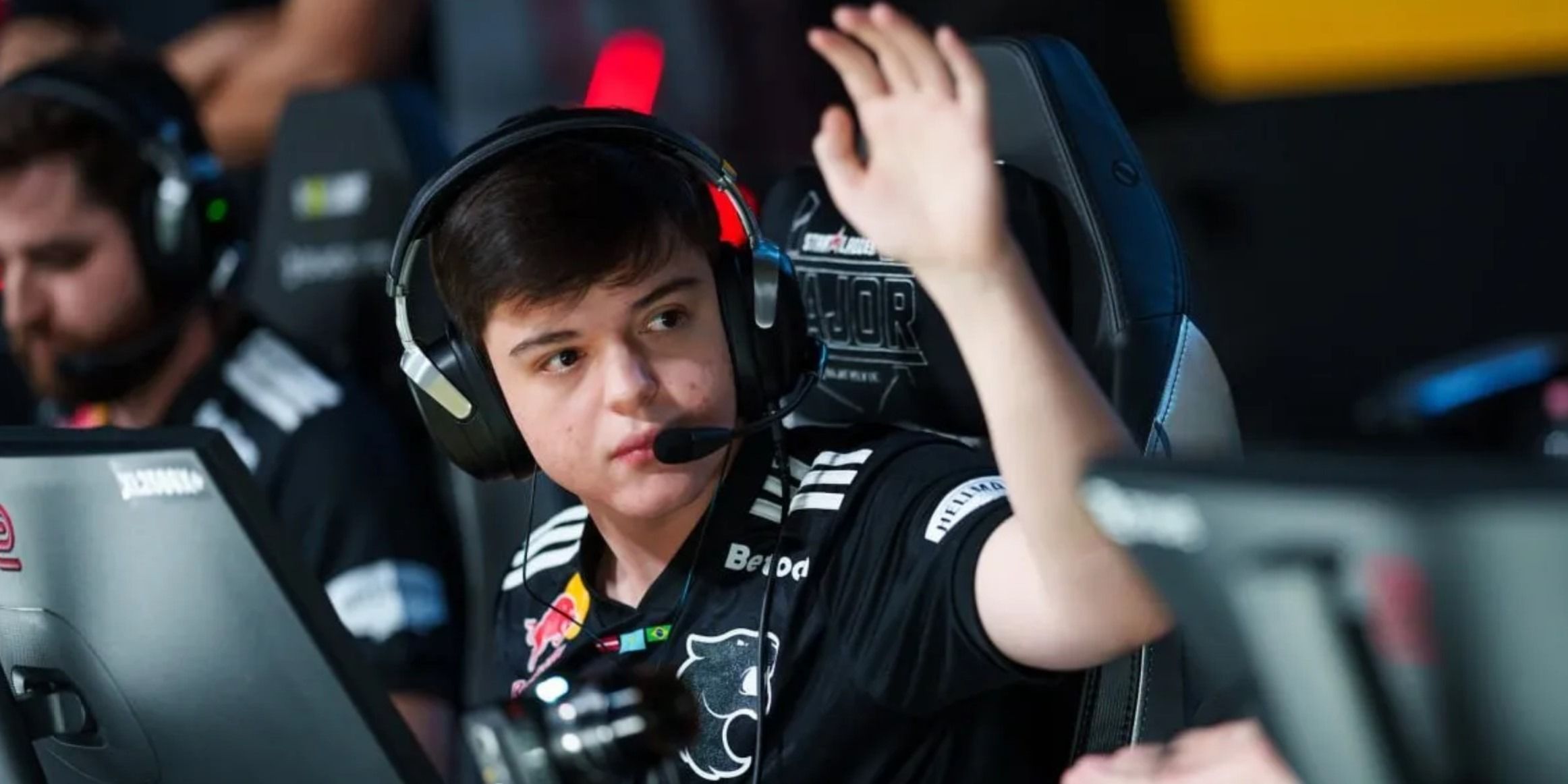 Molodoy: «Может быть, позже я уйду из Counter-Strike и стану профессиональным игроком в Clash Royale»